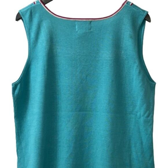 Quacker Factory Blue with Embroidered Pink Daisies Sleeveless Shell MUST BUNDLE - Picture 4 of 6